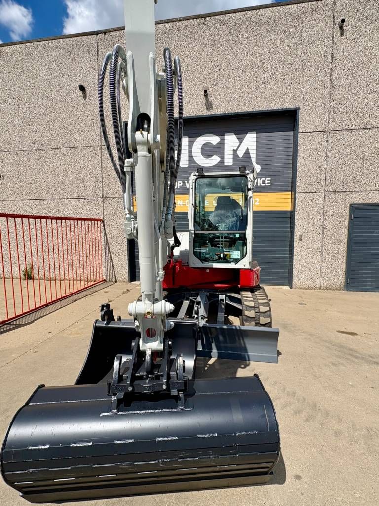 Takeuchi TB 257 FR