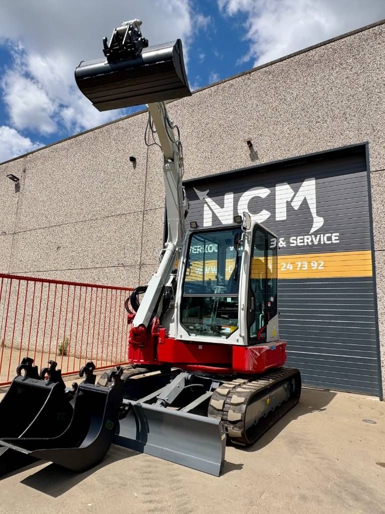 Takeuchi TB 257 FR