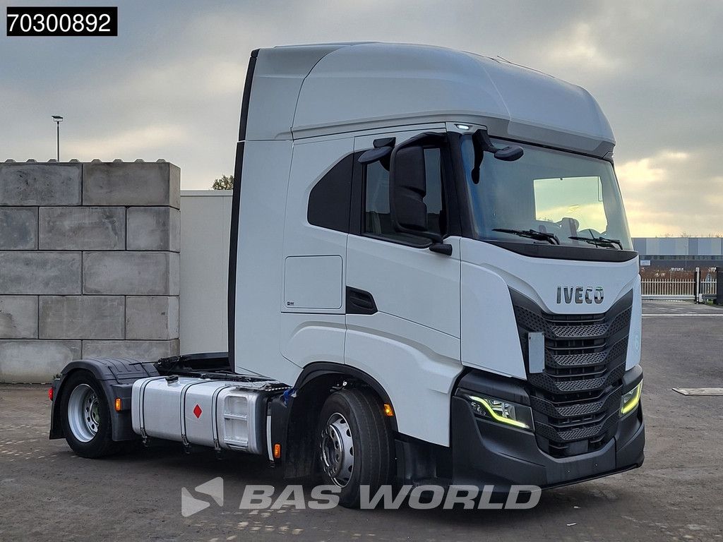 Iveco S-Way S-Way 460 4X2 Mega Retarder 2xTanks