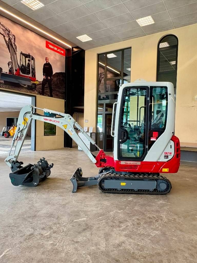 Takeuchi TB 216