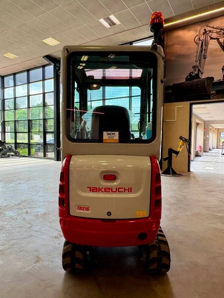 Takeuchi TB 216