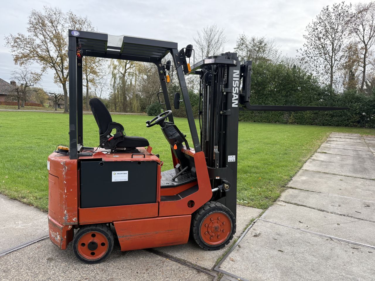 Nissan 2500KG elektrisch triplex 4.3M Sideshift 2019 accu