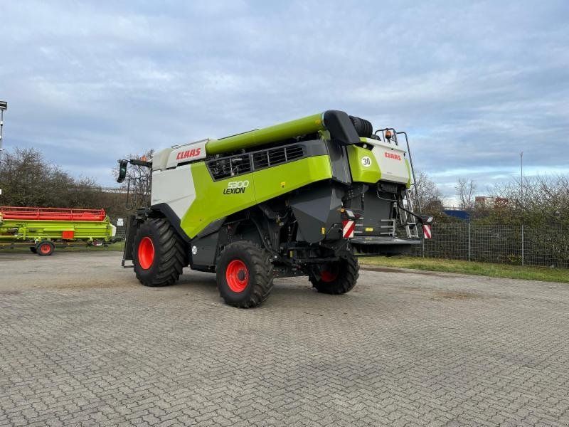 Claas LEXION 5300