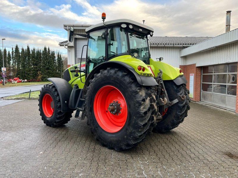 Claas AXION 850