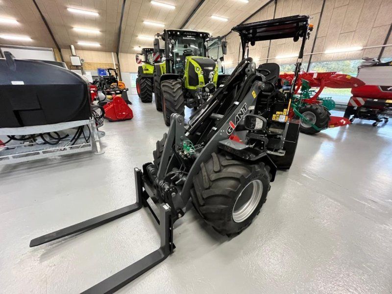 Giant HML-G2700E HD PLUS