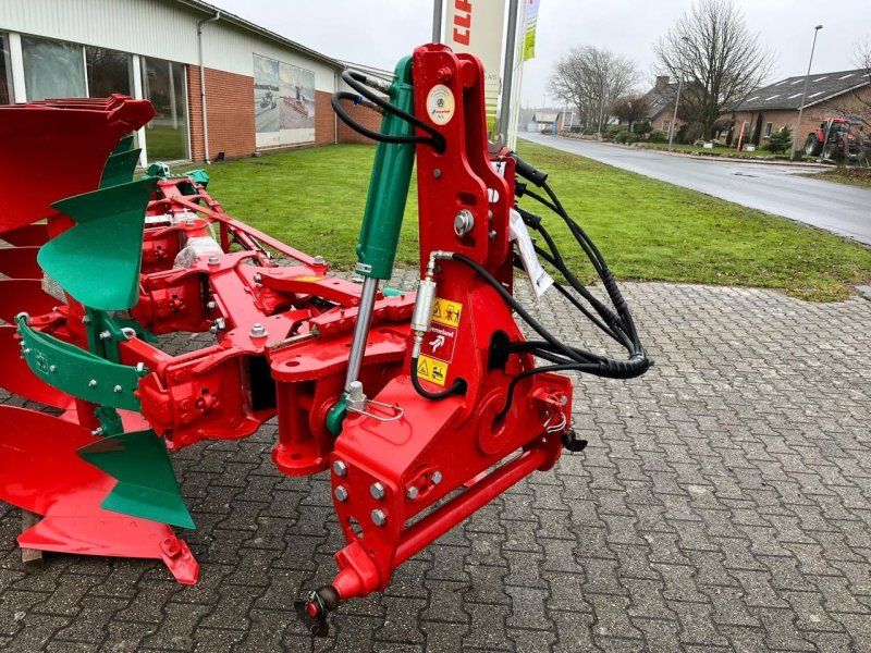 Kverneland 300-100-28 5FURET