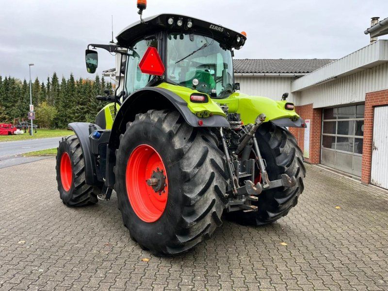 Claas AXION 810 CMATIC