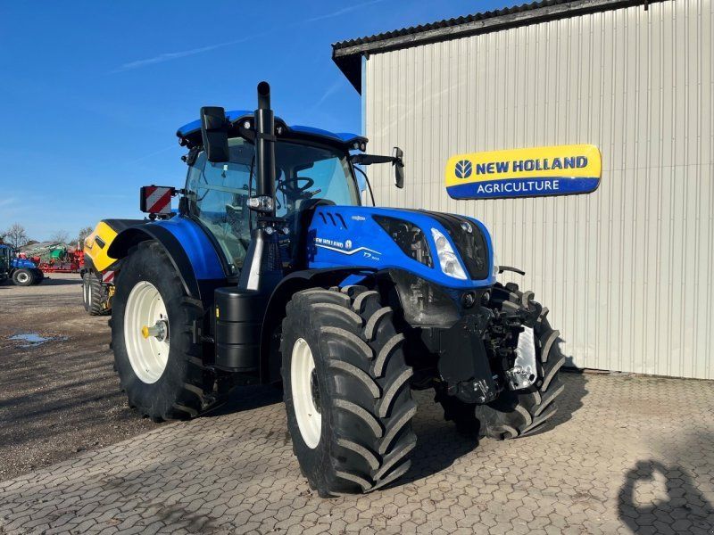 New Holland T7.300 AUTO COMMAND