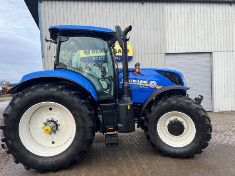 New Holland T7.270 CLASSIC