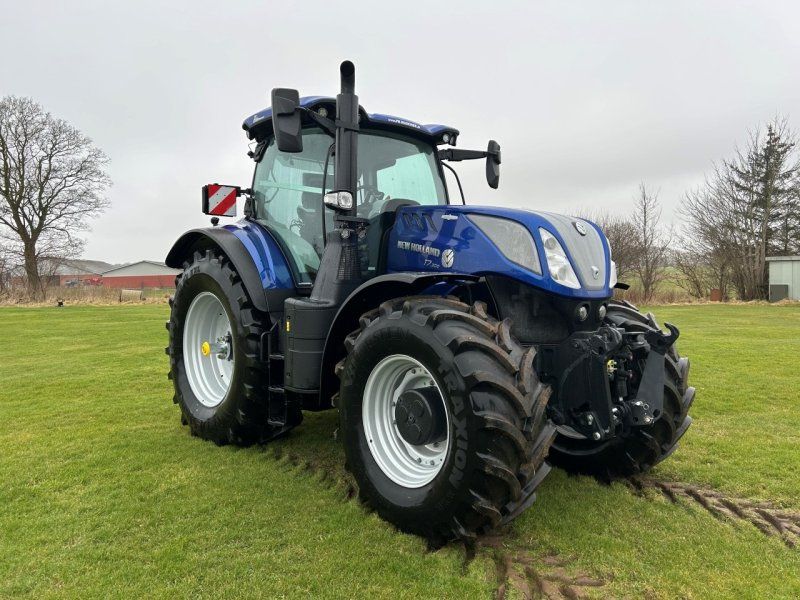 New Holland T7.300 AUTO COMMAND