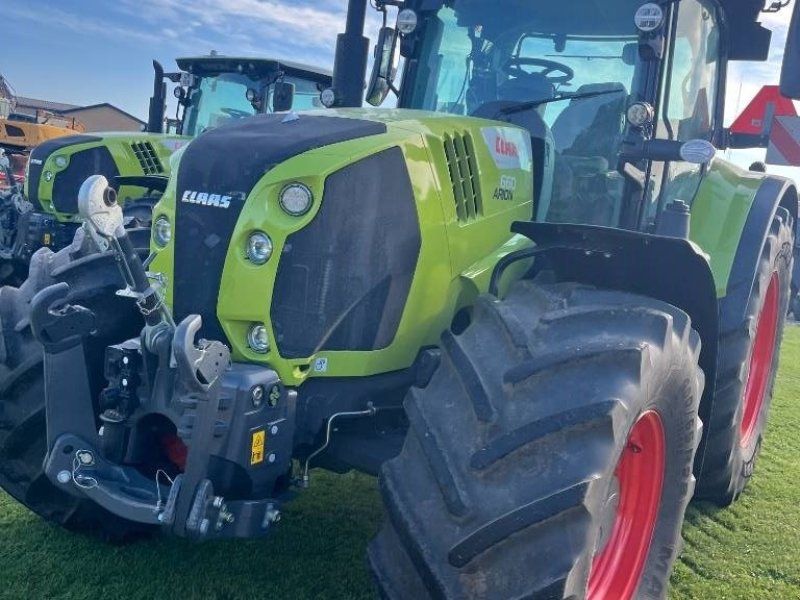 Claas Arion 660 CMATIC