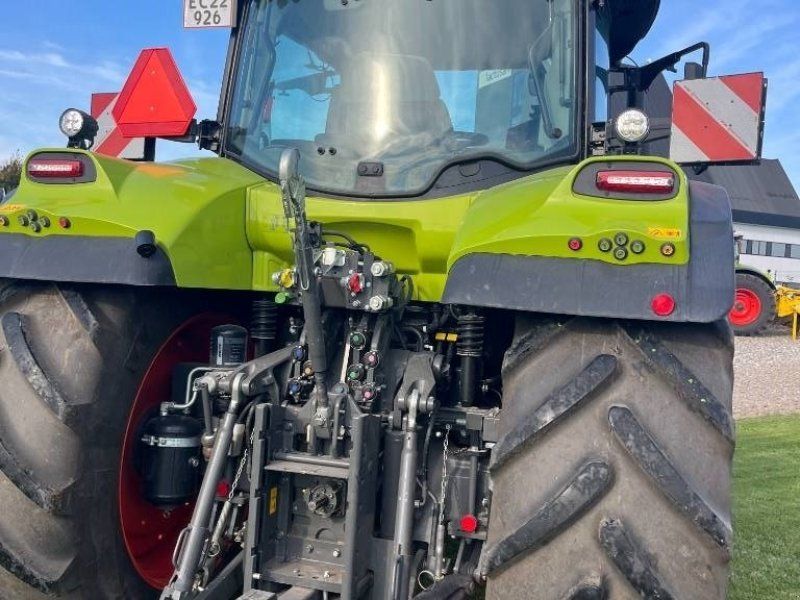 Claas Arion 660 CMATIC