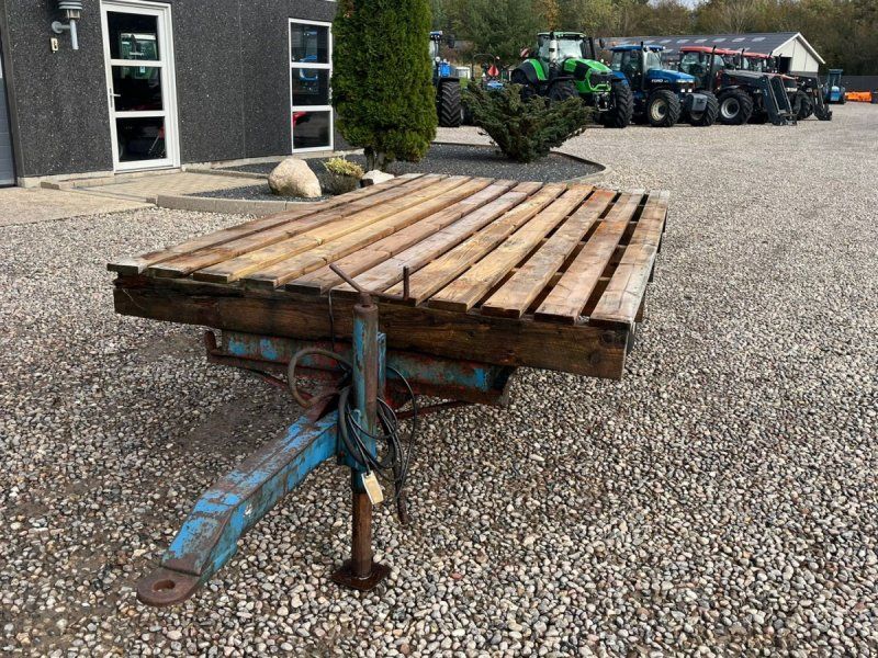 Fasterholt Tipvogn Med trælad