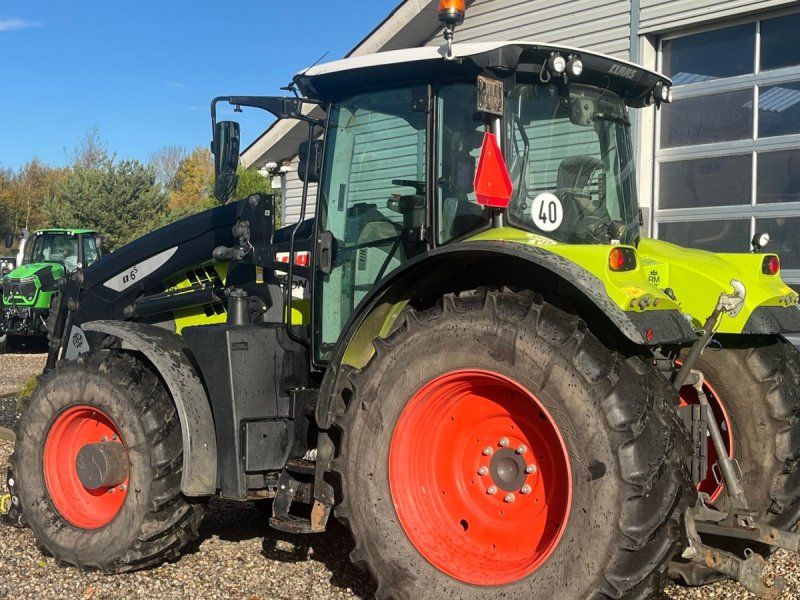 Claas ARION 650 CIS+ Focus med frontlift og frontlæsser