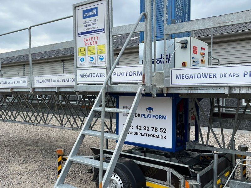 Manitou Mandskabskurv arbejdsplatformen, Byggeeleorer, mastklatreplat