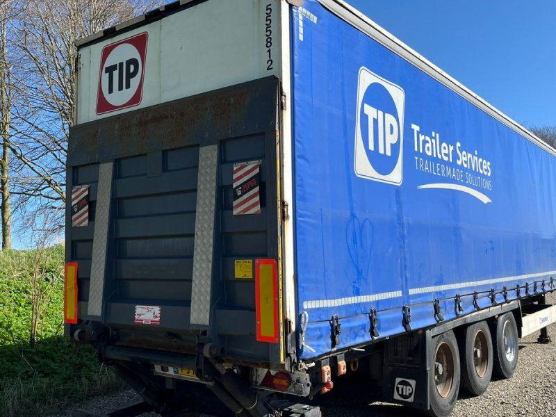 Krone Sættevogn med lift i bag SDP 27 eLB4-CS med lift i bag. Kan leve