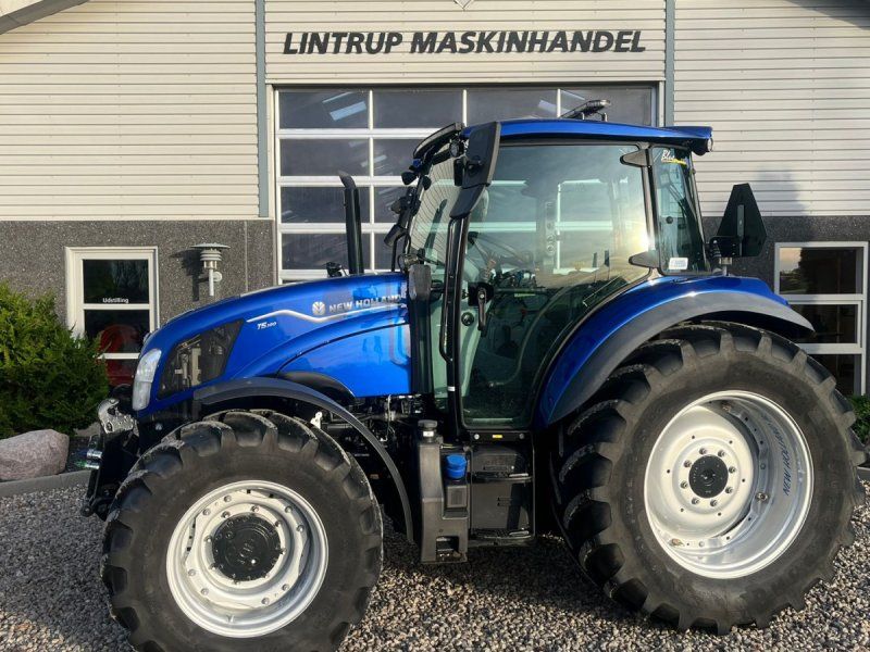 New Holland T5.100 Blue Power udstyrs model, med brede hjul, frontlift og ek