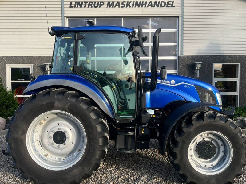 New Holland T5.100 Blue Power udstyrs model, med brede hjul, frontlift og ek