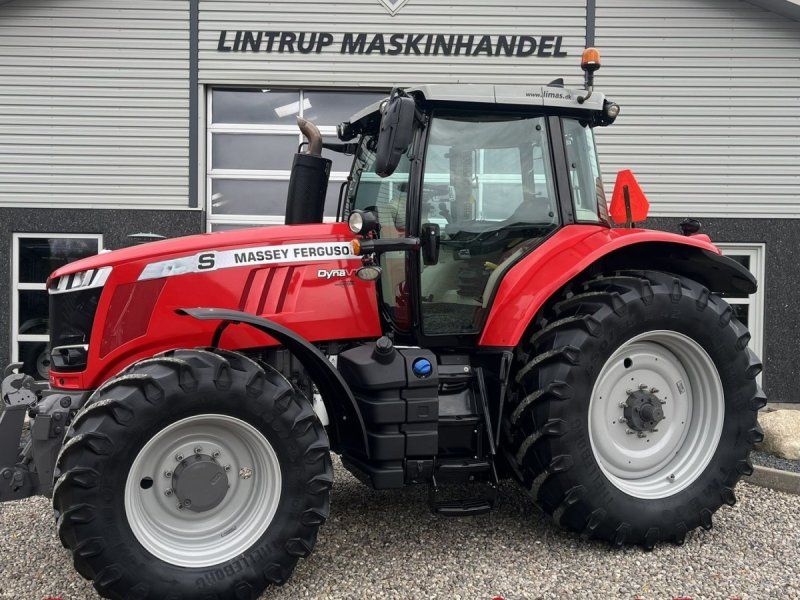 Massey Ferguson 8740S DYNA VT CLUSIVE DK fuld udstyret .  Stor hjul mon