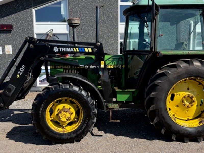 John Deere 2140 SGII med frontlæsser TRIMA 2.0P