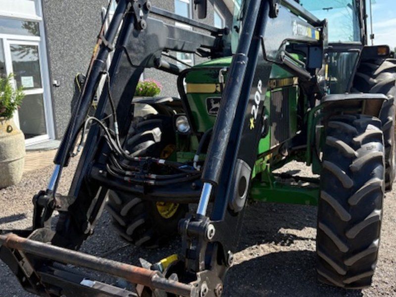 John Deere 2140 SGII med frontlæsser TRIMA 2.0P
