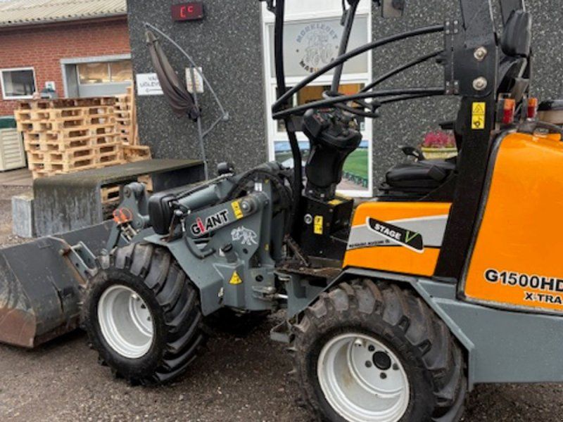 Giant G1500 HD 3. OG 4. FUNKTION FØRT FREM. SKOVL OG GAFLER