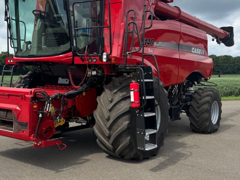 Case IH Axial Flow 5140 Axial Flow 5140 m. GPS & skærebord