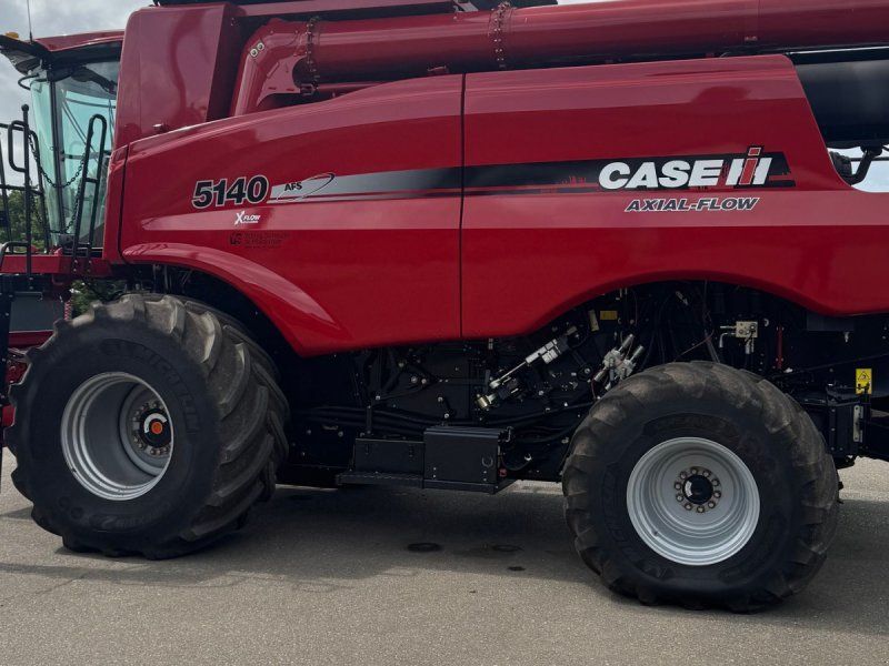 Case IH Axial Flow 5140 Axial Flow 5140 m. GPS & skærebord