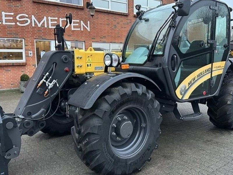 New Holland TH7.37 Plus