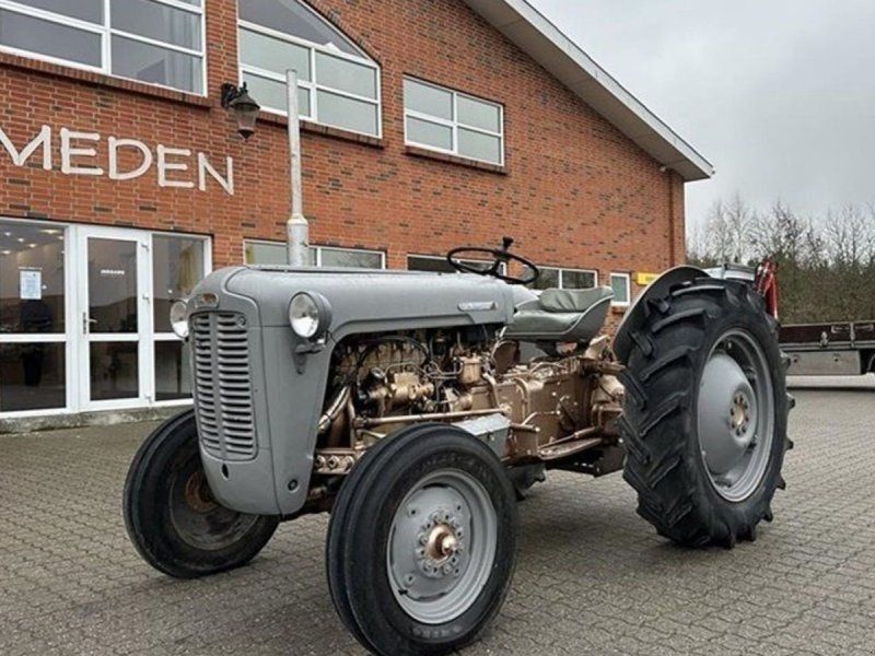 Massey Ferguson 35