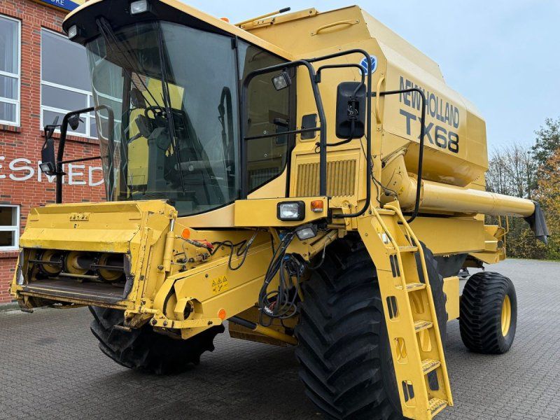 New Holland TX68 + 24” skærebord