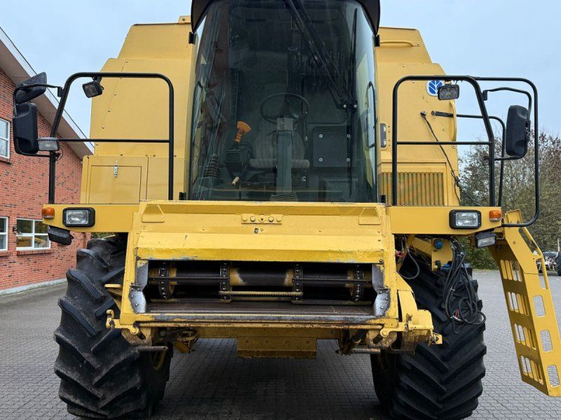New Holland TX68 + 24” skærebord