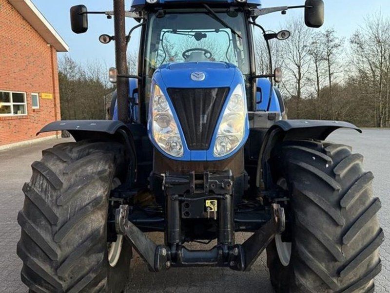 New Holland T7.260
