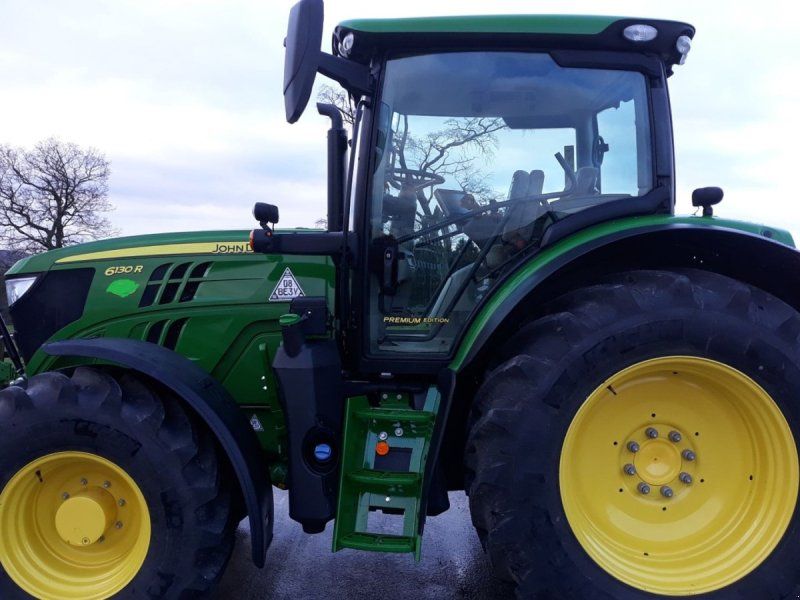 John Deere 6130R m/frontlift Autotrack aktiveret