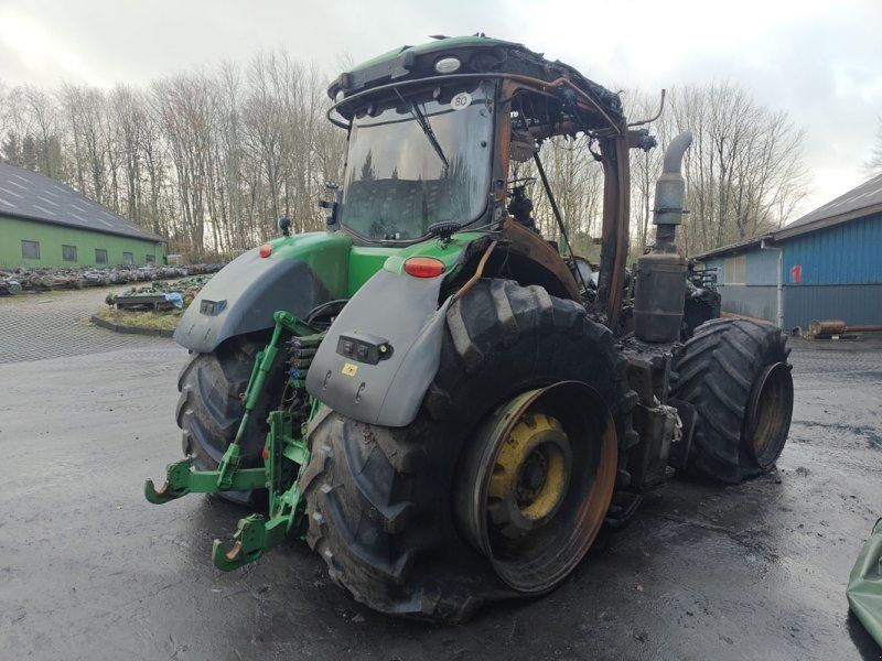 John Deere 8400R