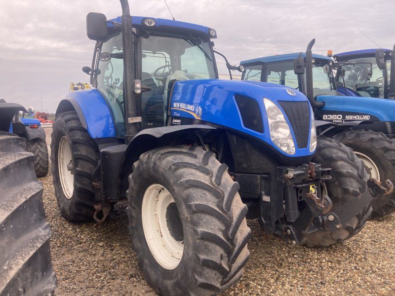 New Holland T7.220 CLASSIC