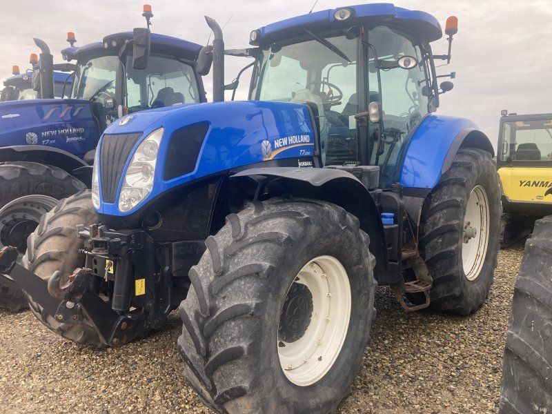 New Holland T7.220 CLASSIC