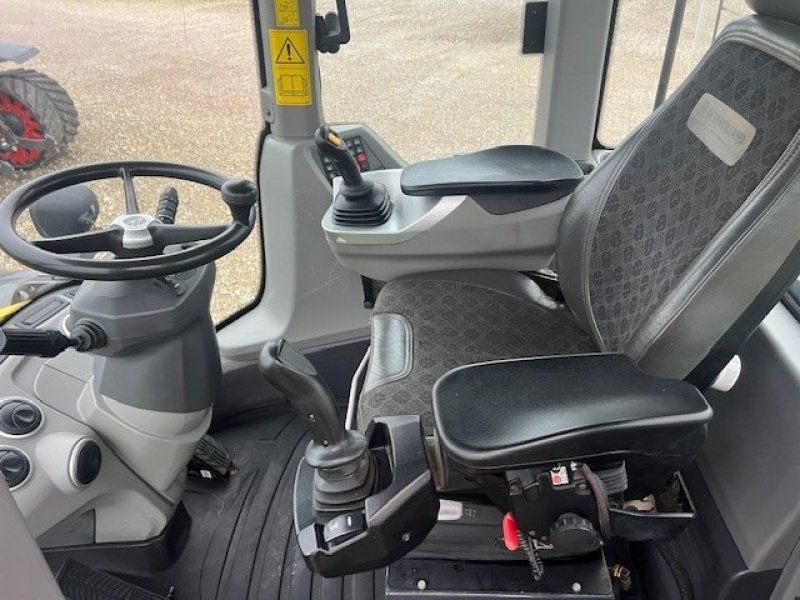 New Holland W190D ZB T4B