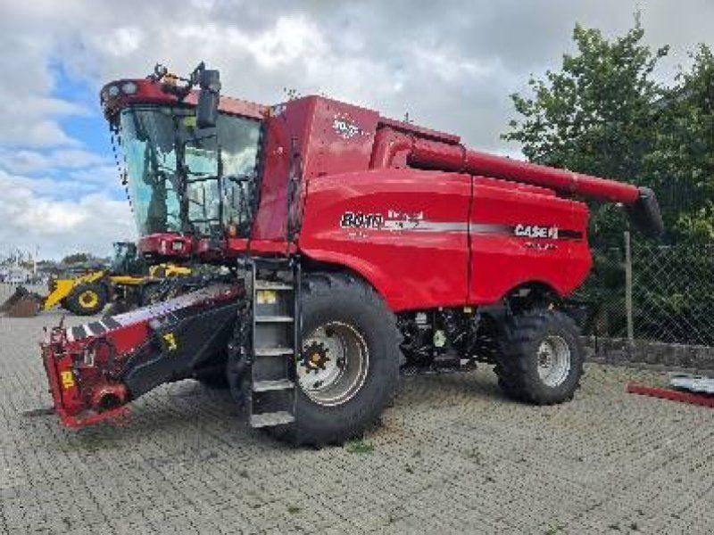 Case IH AXIAL FLOW 8010