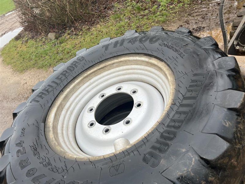Trelleborg 4 x 460/65r24