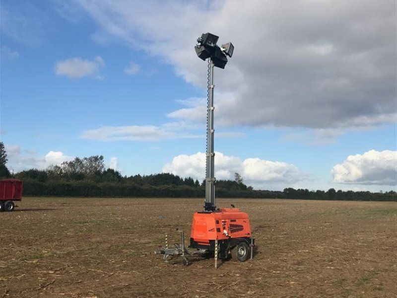 Mobil lysmast / lighttower udlejes