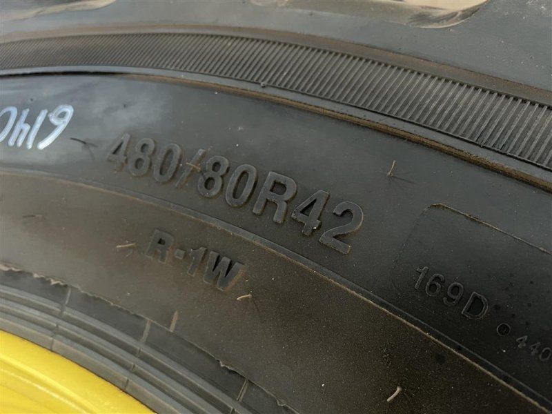 Alliance 480/80R42 + 480/65R28