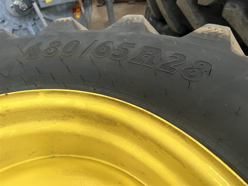 Alliance 480/80R42 + 480/65R28