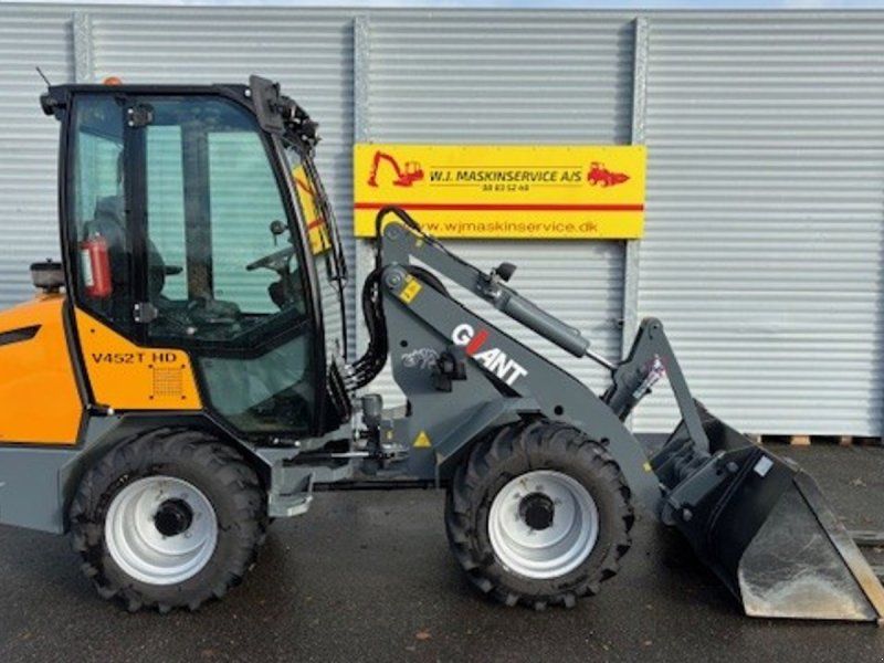 Giant v452HD står som ny kun 250 timer