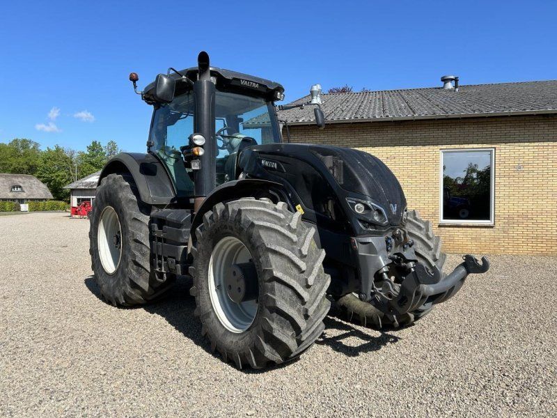 Valtra S374
