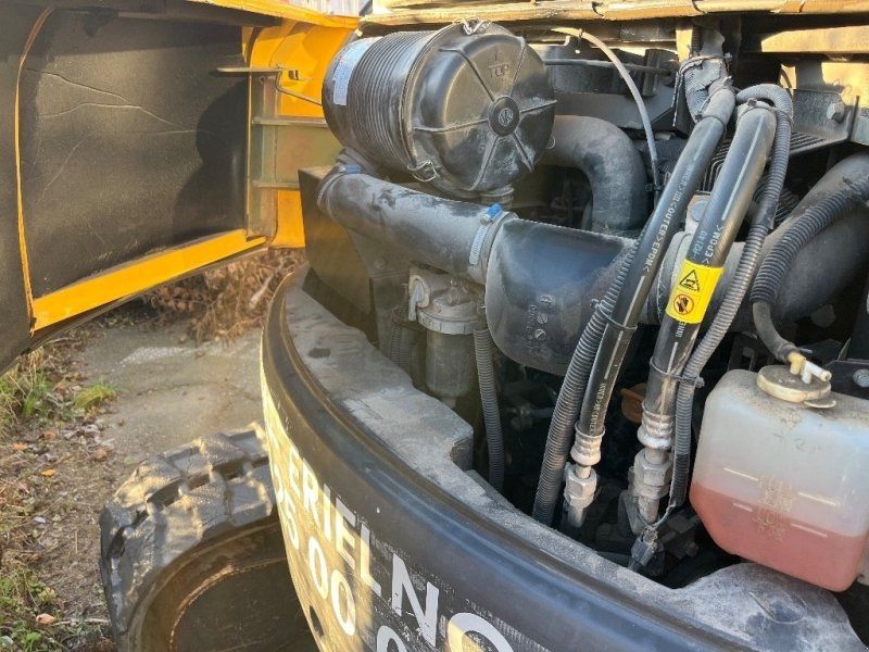 New Holland E 50 B SR