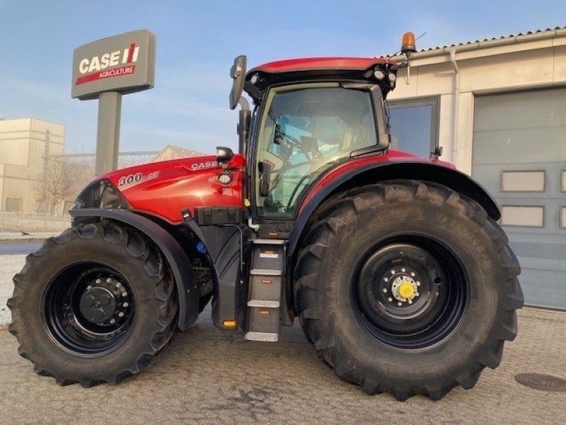 Case IH TUM 300 CVX