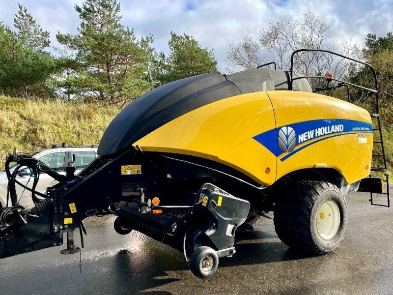 New Holland BB 890 RC