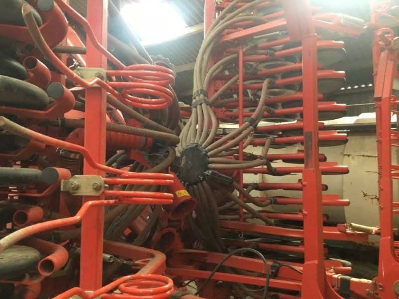 Kverneland U-DRILL 6m