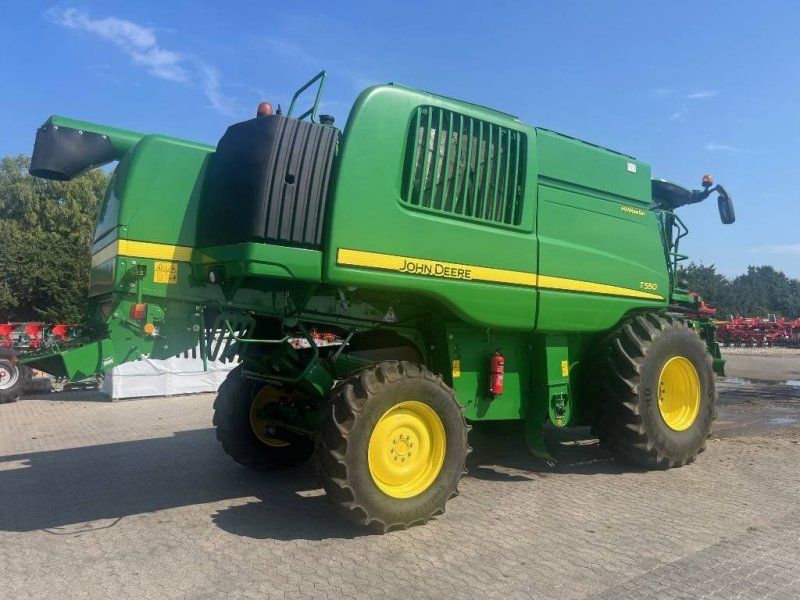 John Deere T 550
